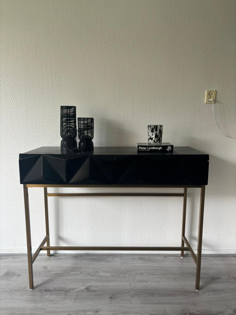 Design ladekast/side table zwart/goud, Huis en Inrichting, Tafels | Sidetables, Ophalen, Gebruikt, 100 tot 150 cm, 25 tot 50 cm