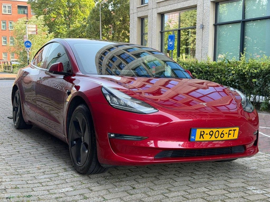 Tesla Model 3 Long Range AWD 75 kWh VolOptie FSD Navigatie 2, Auto's, Tesla, Automaat, 1800 kg, Gebruikt, Zwart