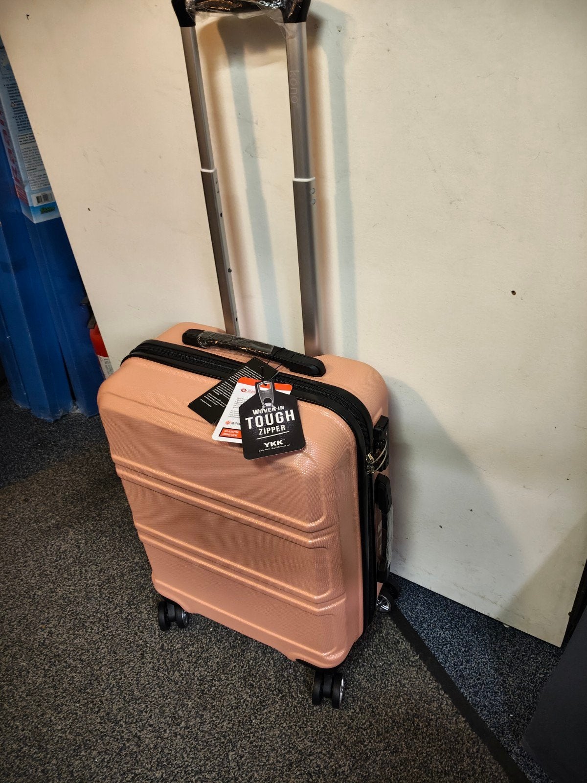 Aangeboden Nieuwe Handbagage Koffer / Trolley, Ophalen, 50 tot 60 cm, Hard kunststof, Nieuw