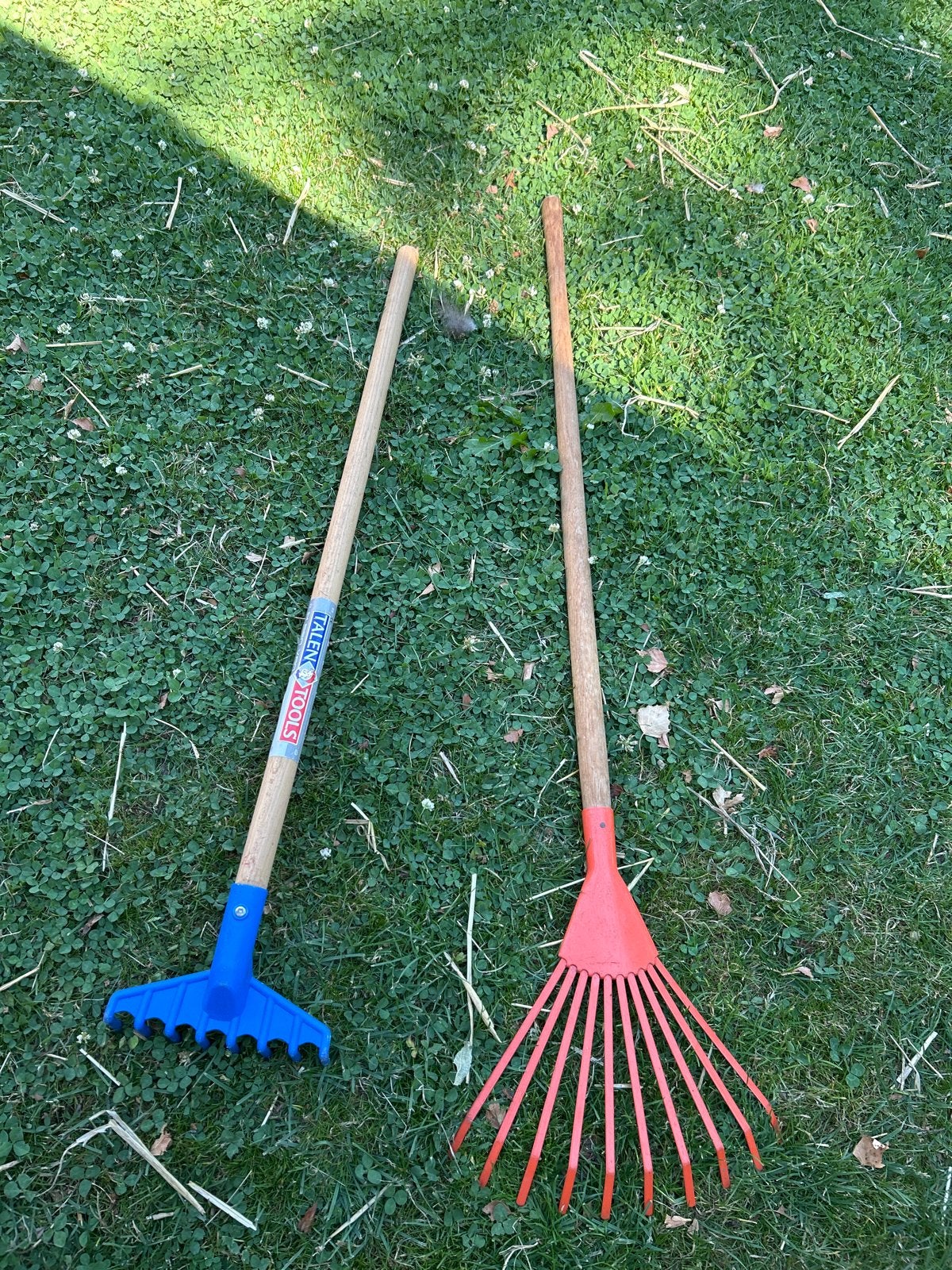 Kinder harkjes (2 stuks) - Ideaal voor de kleine tuinier, Ophalen, Gebruikt, Hark