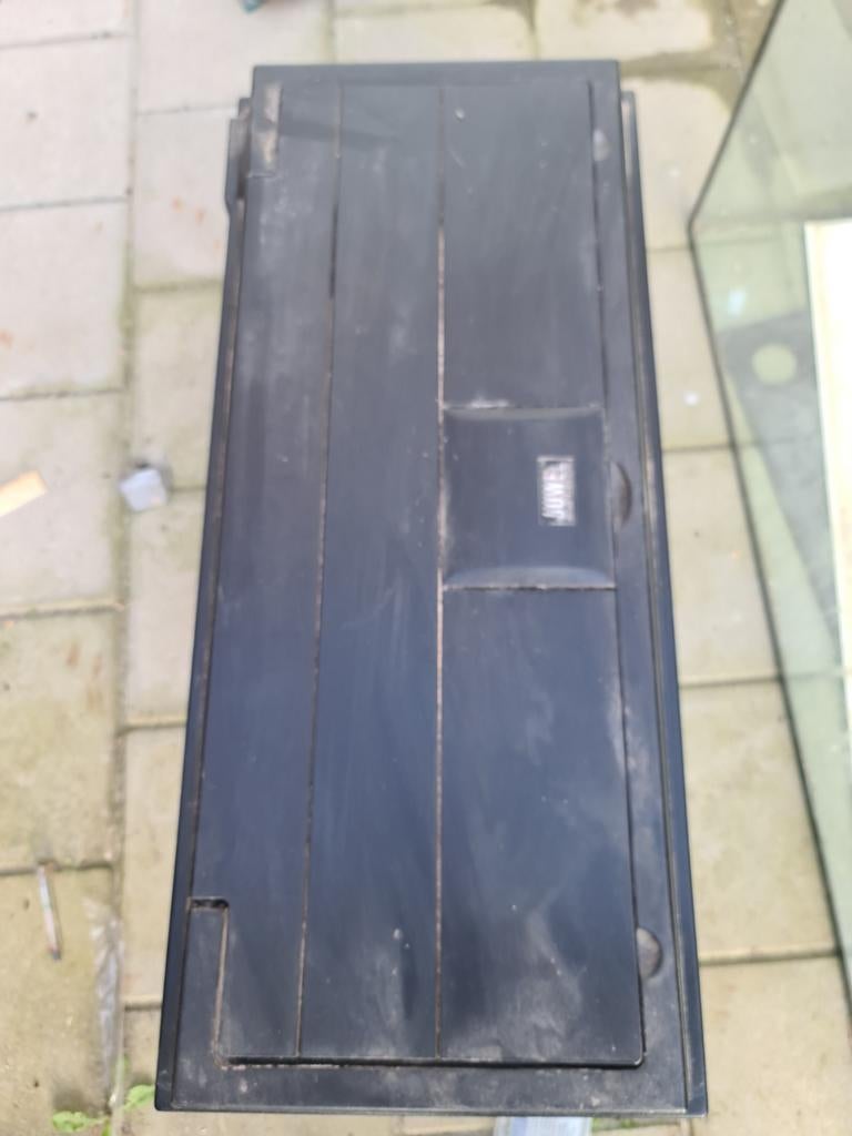110 liter aquarium juwel met pomp en extra's, Ophalen, Inclusief toebehoren, Zo goed als nieuw, Leeg aquarium