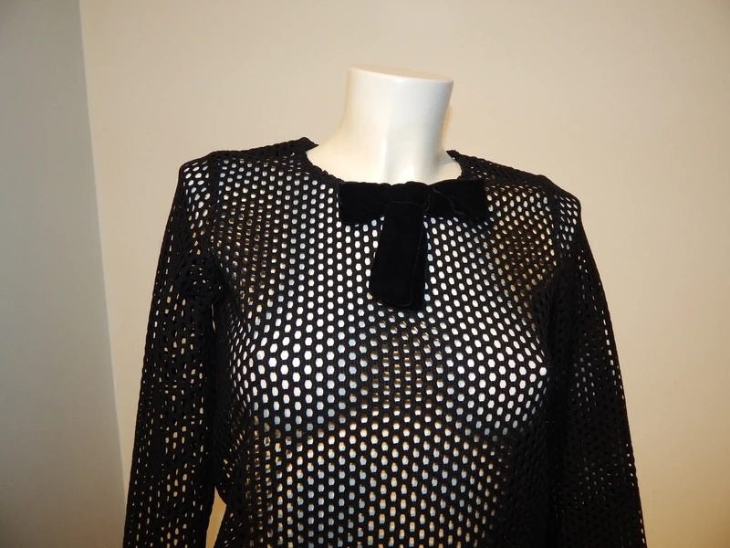 Maje zwart truitje open gewerkt strik op de hals S, Kleding | Dames, Verzenden, Zwart, Maat 36 (S), Maje