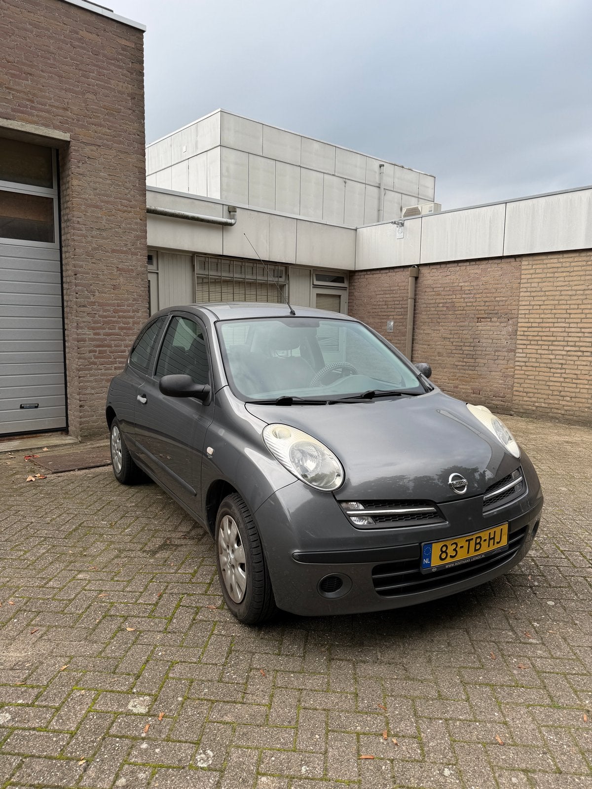 Nissan Micra 1.2 48KW 3DR 2006 Grijs trekhaak, 4 cilinders, Origineel Nederlands, Micra, Handgeschakeld