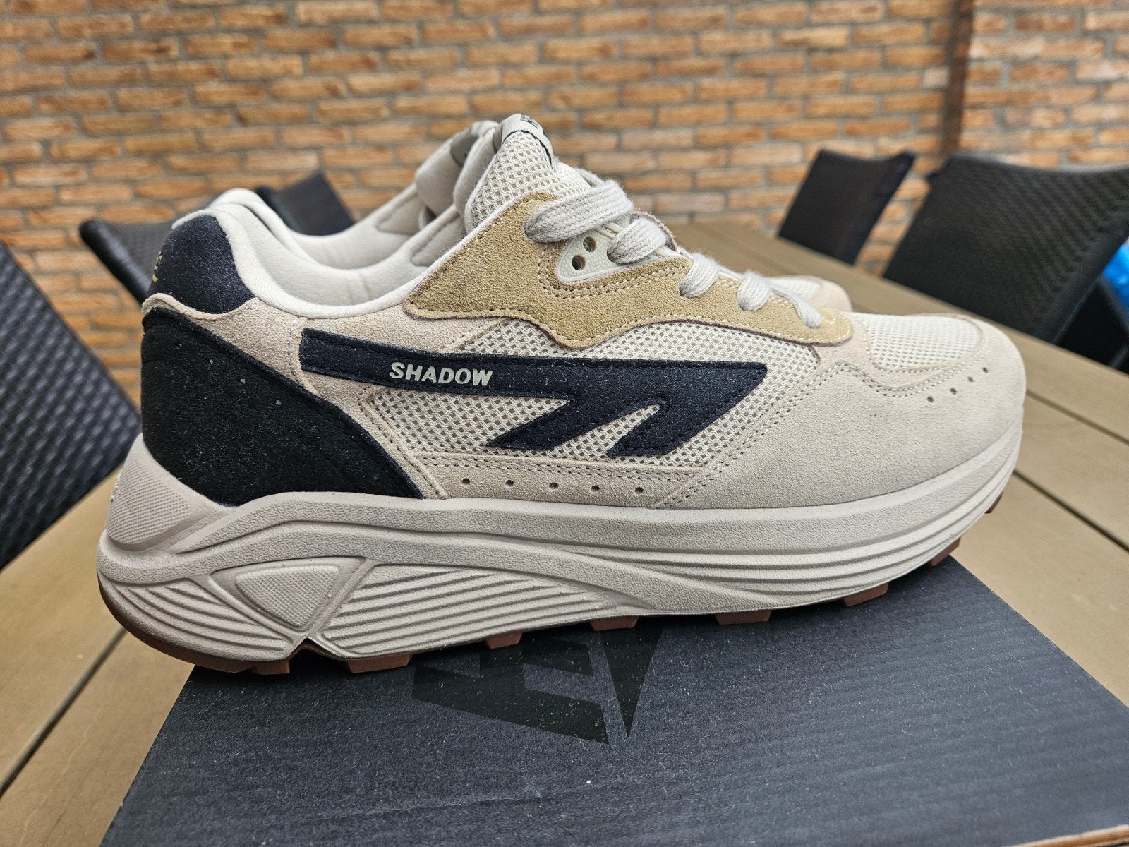 Hi-Tec Shadow Sneakers - Nieuw in doos, maat 45, Overige kleuren, Nieuw, Ophalen of Verzenden, Sneakers of Gympen