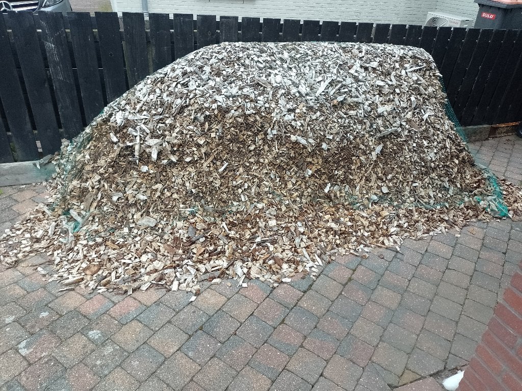 Houtsnippers 1,5 - 2 m3, Tuin en Terras, Ophalen, Zo goed als nieuw