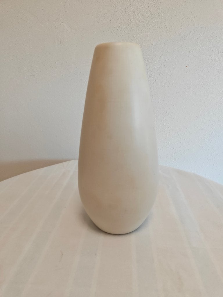 Flora Gouda Vaas 1273 Mat Crèmewit Jaren '50/'60, Antiek en Kunst, Ophalen