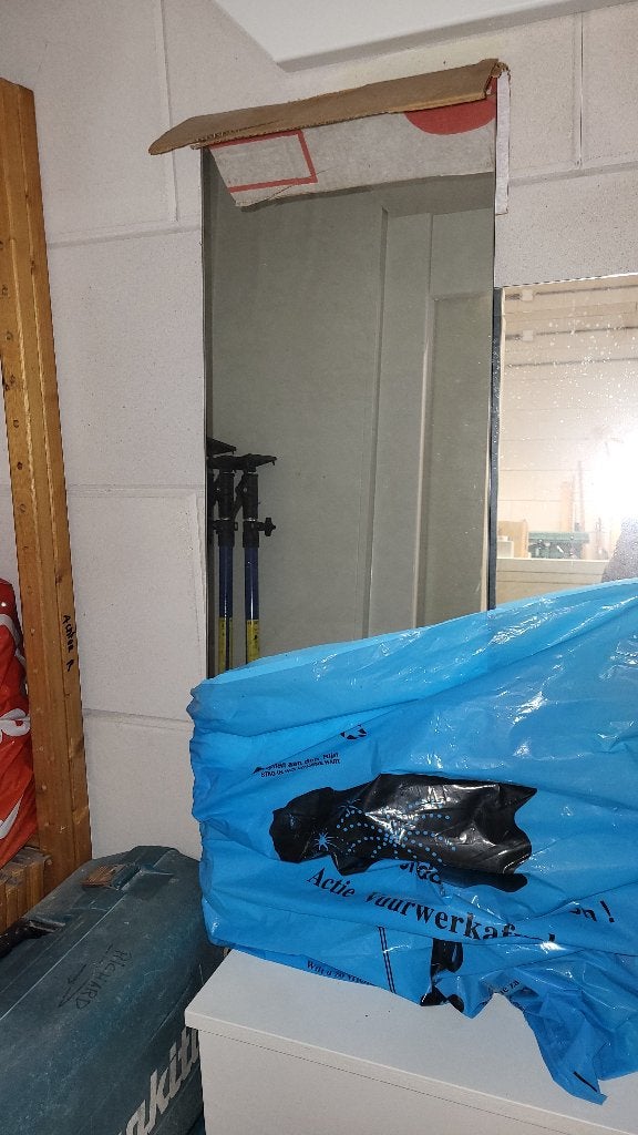 2 spiegels Zonder lijst. Heeft vroeger in de kast gestaan., Minder dan 50 cm, Ophalen of Verzenden, Zo goed als nieuw, Minder dan 100 cm