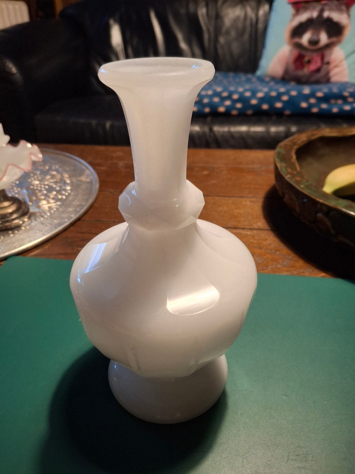 Vaas geslepen  opaline glas  gaaf, Ophalen of Verzenden