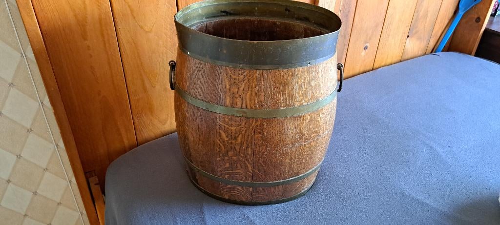 te koop dikke eiken bruine exfa bak 35 x 25 x 40 cm, Minder dan 50 cm, Minder dan 50 cm, Ophalen of Verzenden, Zo goed als nieuw