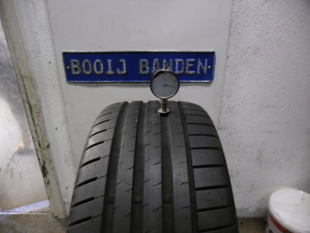 255 35 22 demobanden bridgestone potenza sport met 7mm prof., Auto-onderdelen, Banden en Velgen, 255 mm, Banden en Velgen, Nieuw