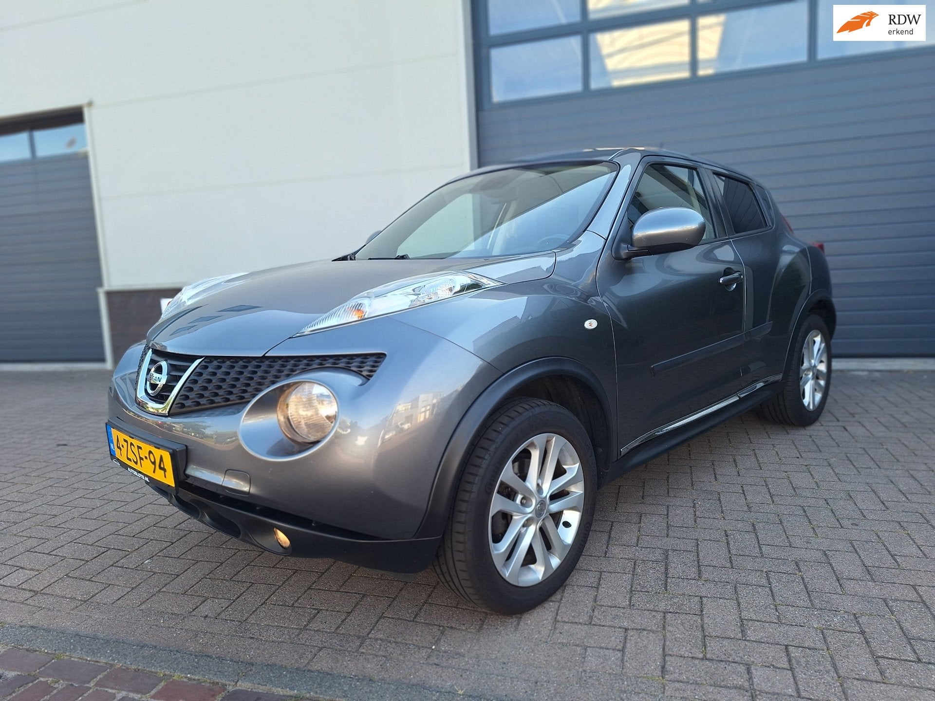 Nissan Juke | 1.6 Tekna | Airco | Camera | Volledig onderhou, Auto's, Voorwielaandrijving, Euro 5, 4 cilinders, Start-stop-systeem