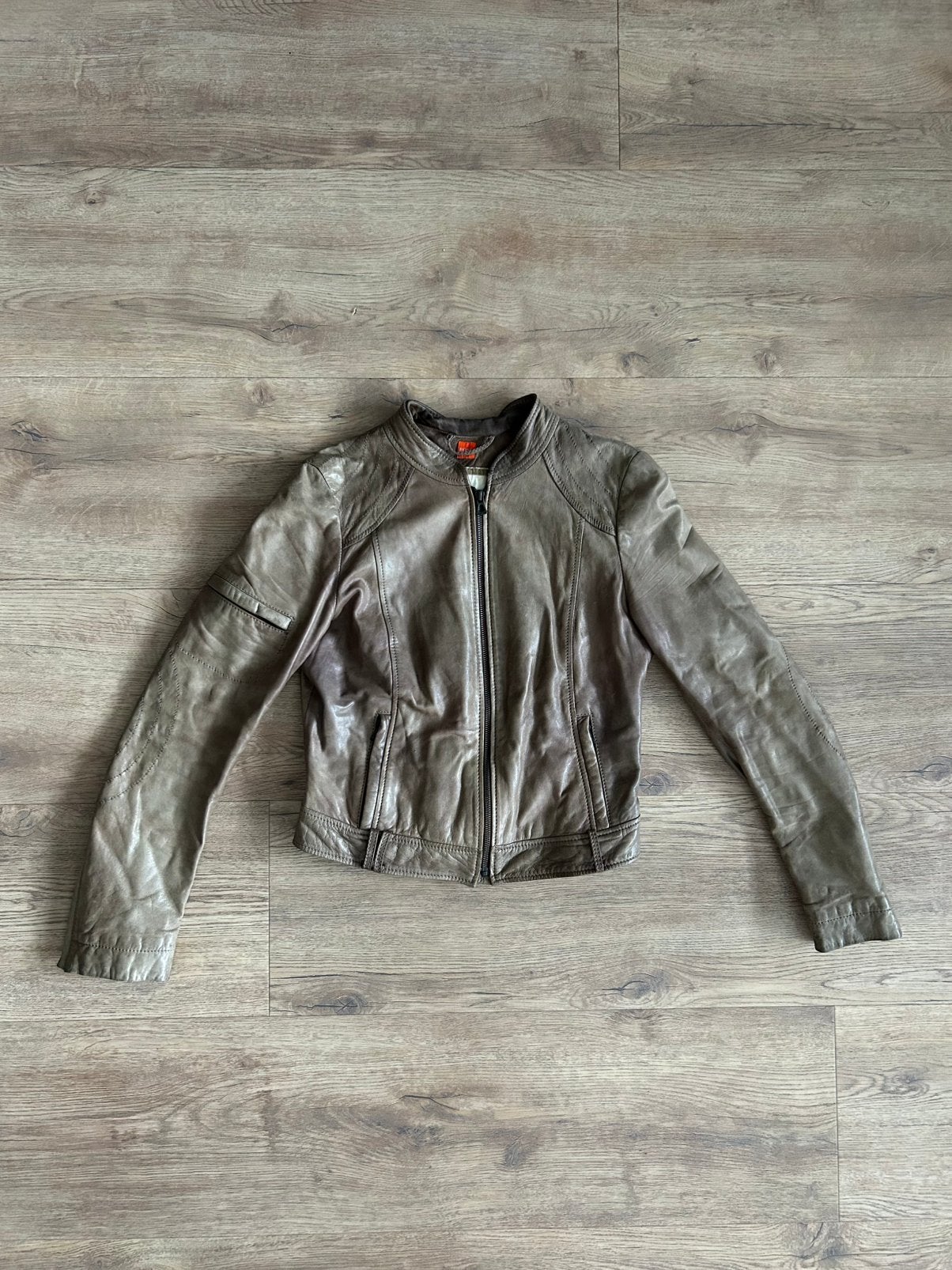 Hugo Boss | Bruine leren biker jack | Maat 38 | Tussenjas, Ophalen of Verzenden, Zo goed als nieuw, Maat 38/40 (M), Bruin