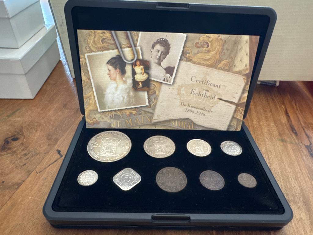 Krooncollectie Koningin Wilhelmina 1898-1948 met Certificaat, Ophalen, Setje, Zilver, Overige waardes