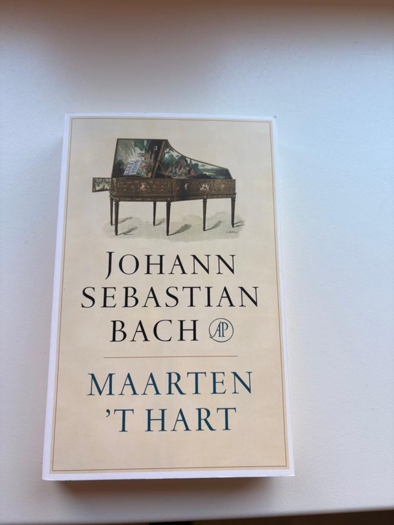 Maarten 't Hart - Johann Sebastian Bach, Boeken, Ophalen of Verzenden, Zo goed als nieuw, Maarten 't Hart, Sport