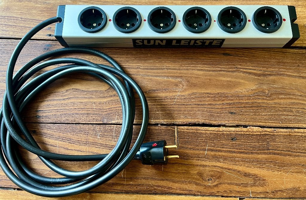 Sun Audio / Sun Leiste 6 stekkerblok met 3,70M kabel, Ophalen, Gebruikt, 2 tot 5 meter, Overige kabels