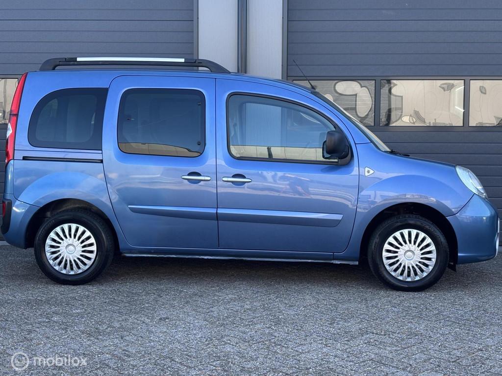 Renault Kangoo Family 1.6-16V Authentique Benzine Uitvoering, 4 cilinders, Blauw, Bedrijf, Handgeschakeld