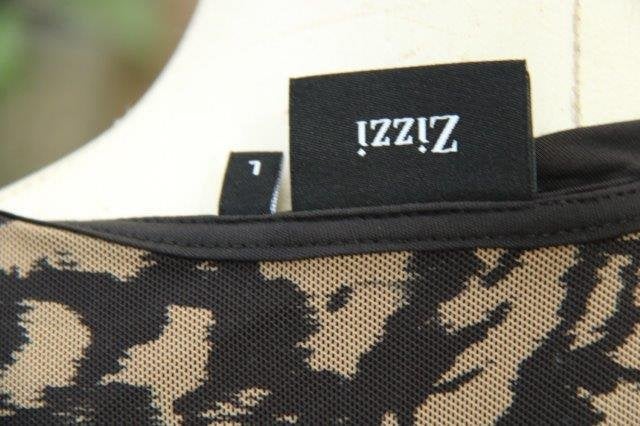 Wikkeljurk camel/ zwart Zizzi mt L (50/52) Vaste prijs AANB, Zizzi, Ophalen of Verzenden, Zo goed als nieuw, Jurk