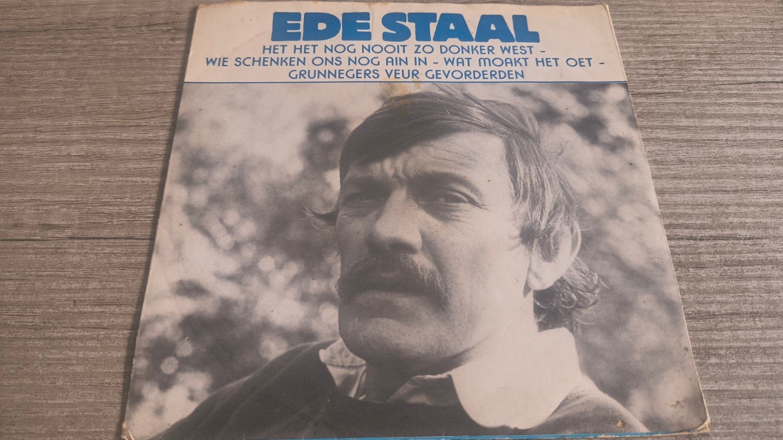 Ede Staal - EP o.a Het het nog nooit zo donker westke, Ophalen of Verzenden, Zo goed als nieuw, Overige formaten, Levenslied of Smartlap