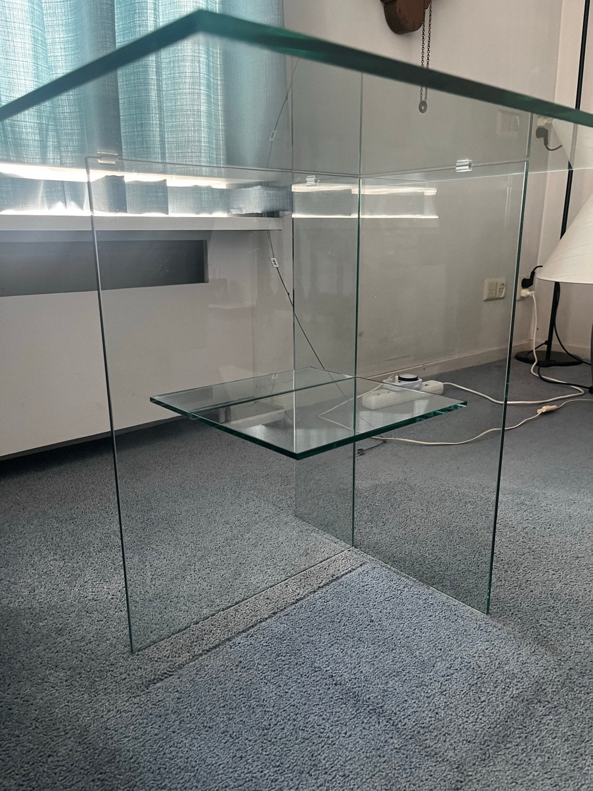 Design Joop Heijnen Glazen bijzettafel, Ophalen, Gebruikt, Design, Vierkant