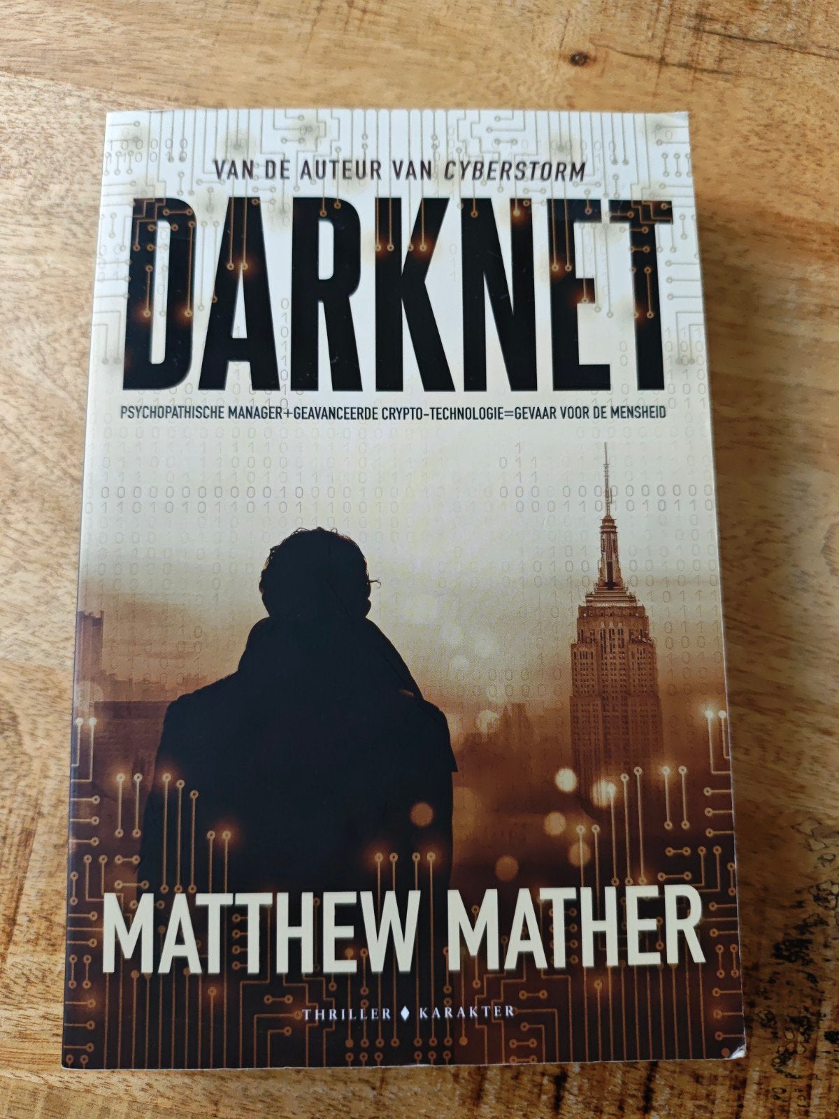 Darknet - Matthew Mather (Thriller), Ophalen of Verzenden, Zo goed als nieuw, Matthew Mather, Wereld overig