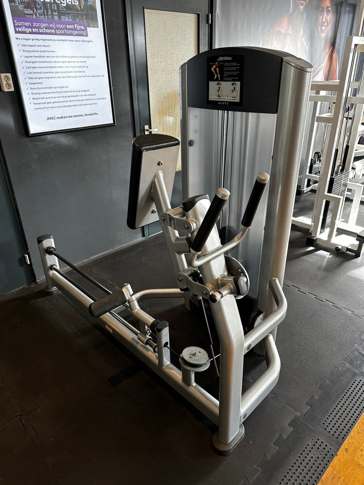 Life Fitness Signature Line Glute Machine, Ophalen, Info@defitnessmakelaar.nl, Life Fitness, Gebruikt