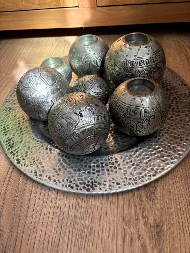 Riverdale set, Ophalen, Zo goed als nieuw, Rond, Hout