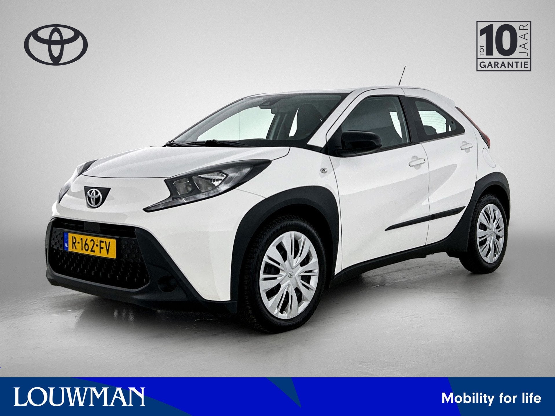 Toyota Aygo X 1.0 VVT-i MT Play | Apple CarPlay/Android Auto, Auto's, Toyota, 12 maanden, Stof, Gebruikt, 920 kg