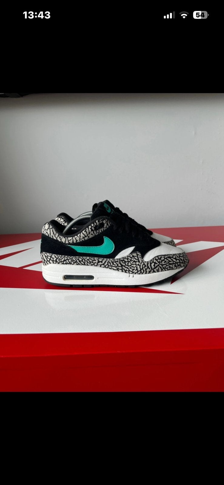 Nike Air Max 1 elephant maat 41, Ophalen of Verzenden, Zo goed als nieuw
