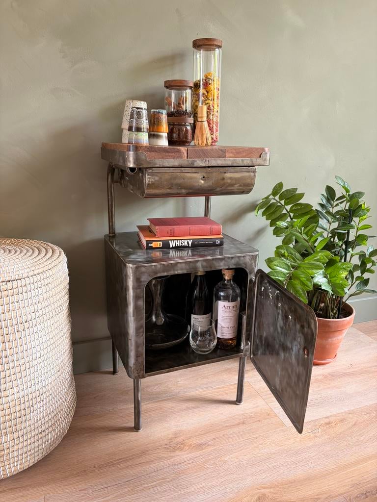 Vintage medicijnkastje (1930) | whiskey & cocktail kastje, Huis en Inrichting, Minder dan 50 cm, Vintage, Ophalen of Verzenden