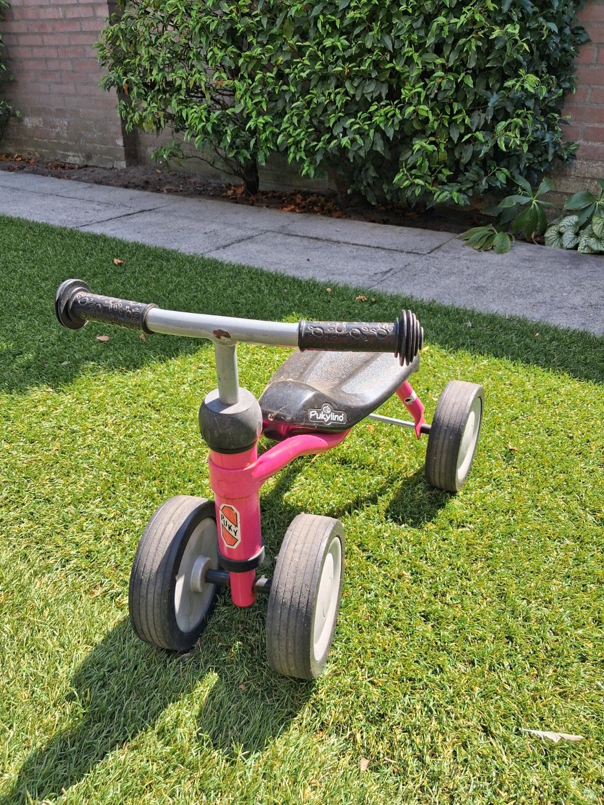 Roze puky loopfiets, Ophalen, Gebruikt, Loopfiets