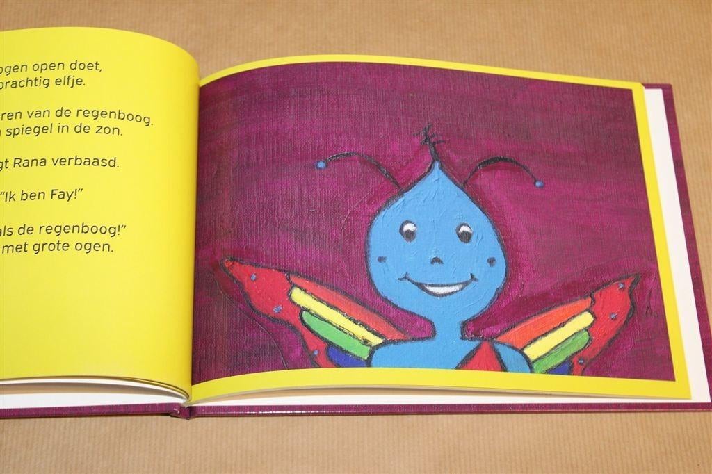 Rana, het Regenboogkind — Prentenboek over Energievelden, Ophalen of Verzenden, Zo goed als nieuw