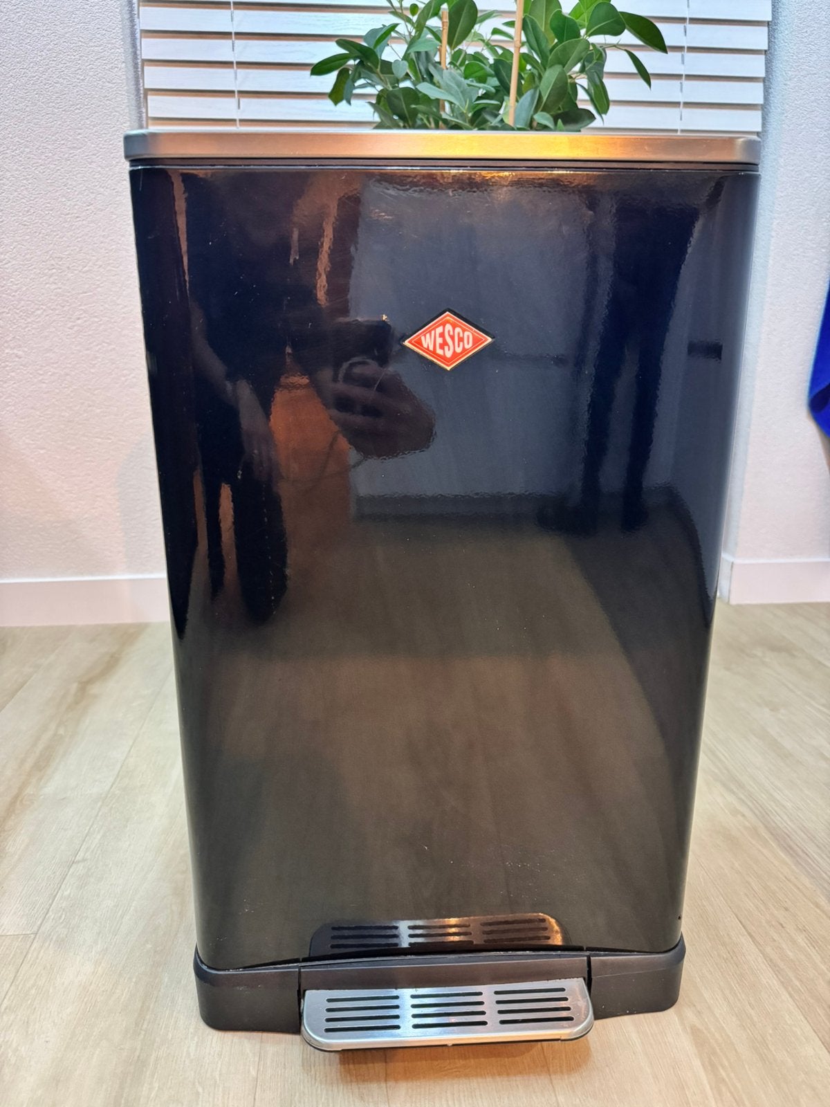 Wesco prullenbak, Ophalen, Zo goed als nieuw, Rvs