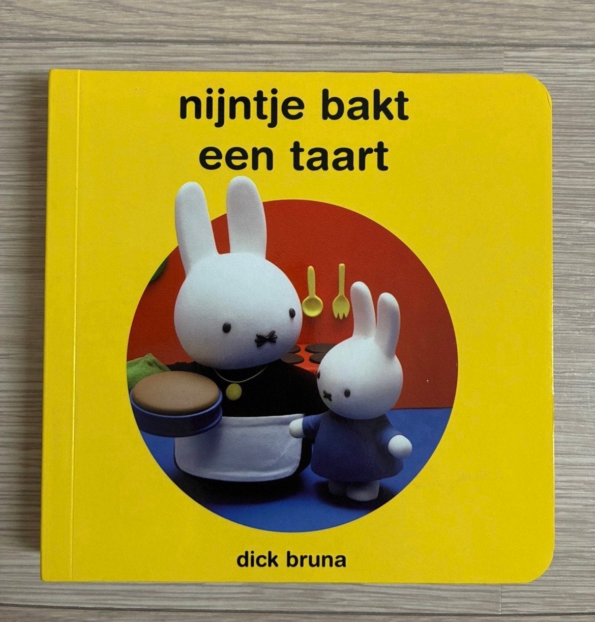 Nijntje bakt een taart, kartonnen boek, Ophalen, Zo goed als nieuw