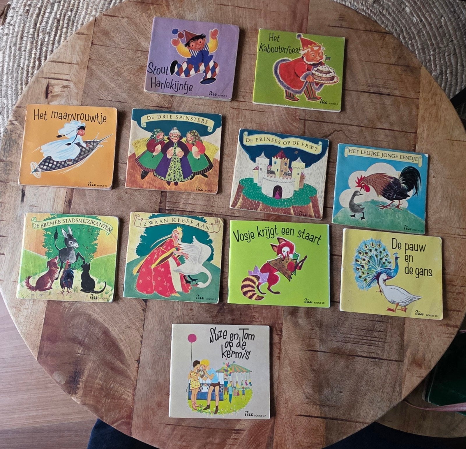 Vintage Pico Sprookjesboekjes €30,- (€2,50 pst), Boeken, Ophalen of Verzenden, Gelezen