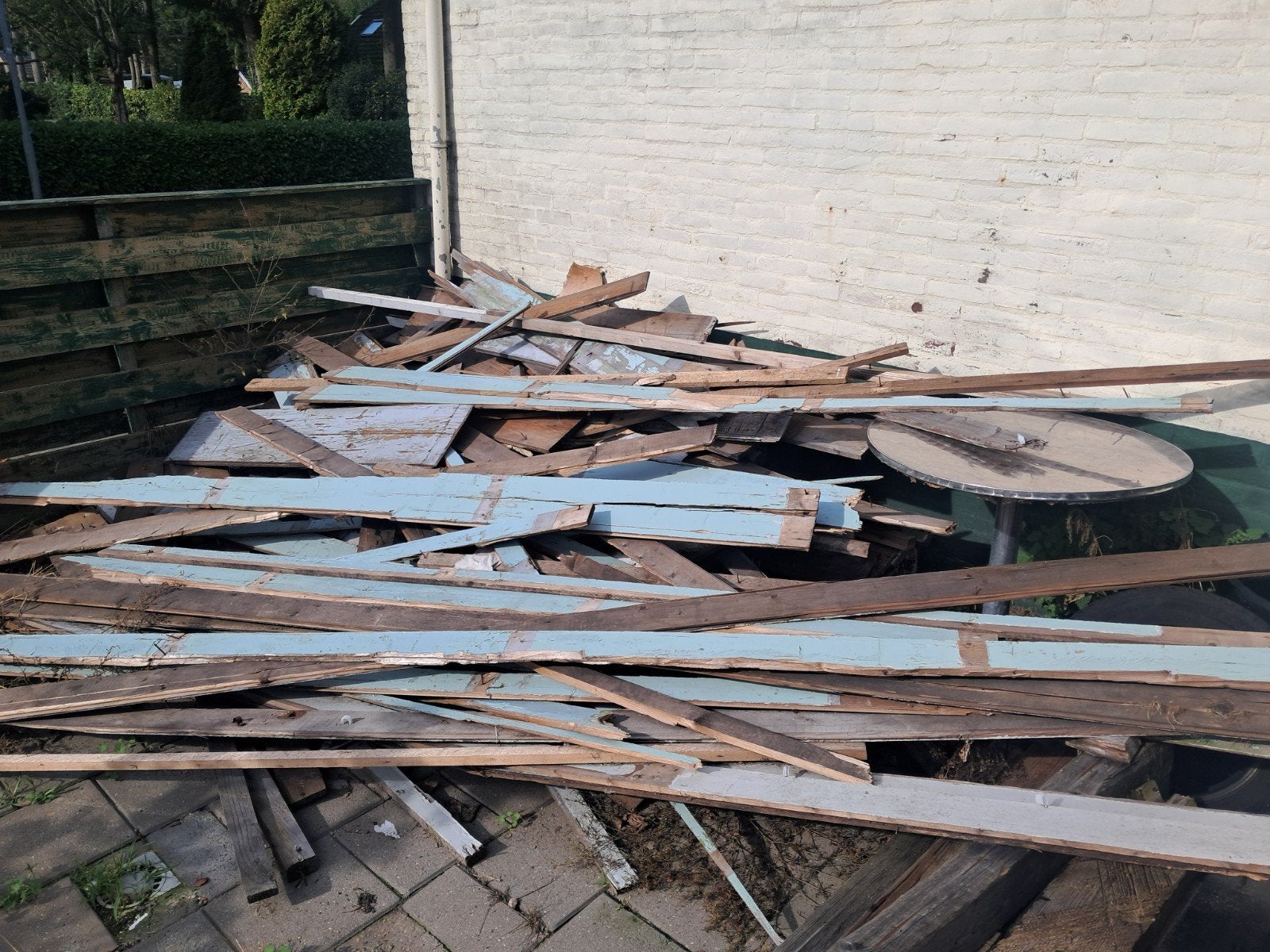 Gratis brandhout/hobbyhout - diverse planken en balken, Minder dan 3 m³, Ophalen, Overige houtsoorten, Blokken