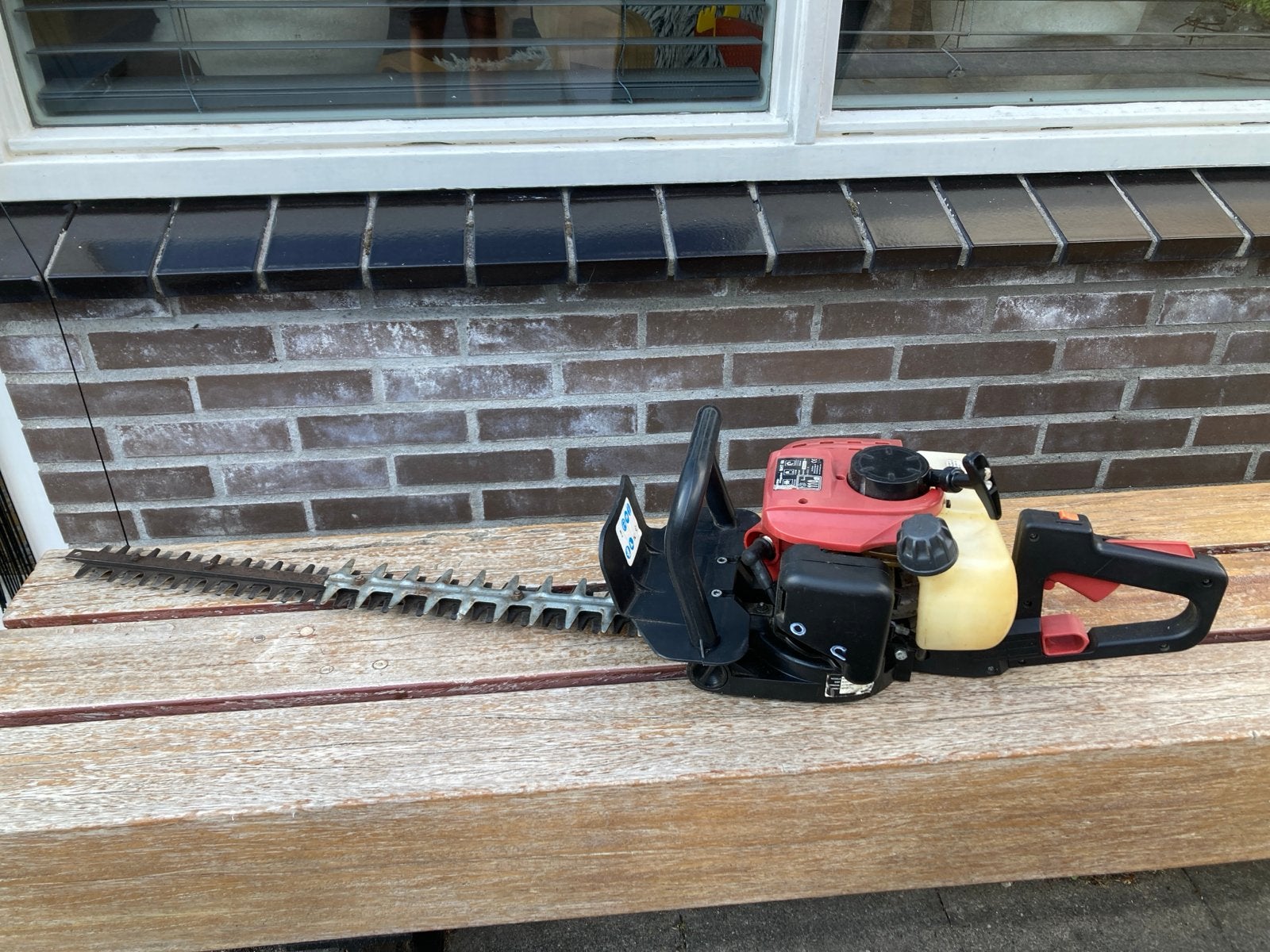 Heggenschaar Ikra Mogatec BHT 60 Benzine, Ophalen, Gebruikt, Benzine