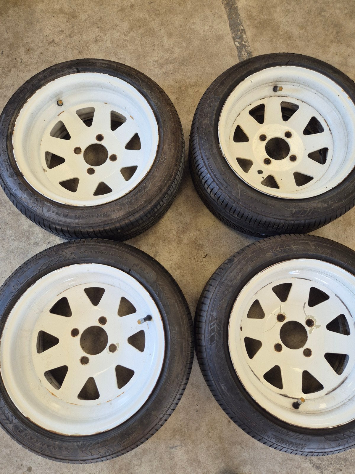 Weller velgen met banden - 13 inch mini classic velgen, Auto diversen, Ophalen, Gebruikt