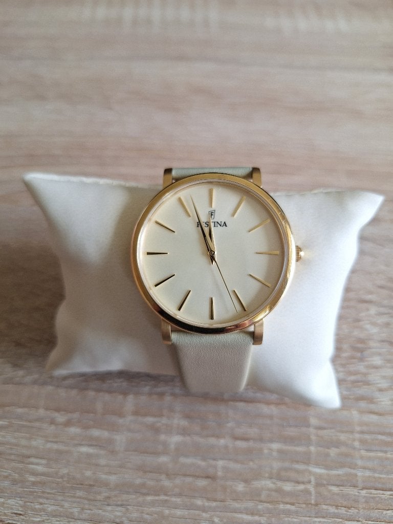 Te koop mooie Festina dames horloge, Sieraden, Tassen en Uiterlijk, Horloges | Dames, Overige merken, Overige materialen, Leer