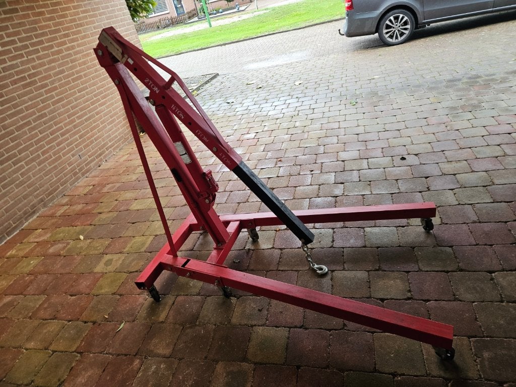 Werkplaatskraan 2 ton - motortakel motorlift opvouwbaar, Ophalen of Verzenden, Gebruikt