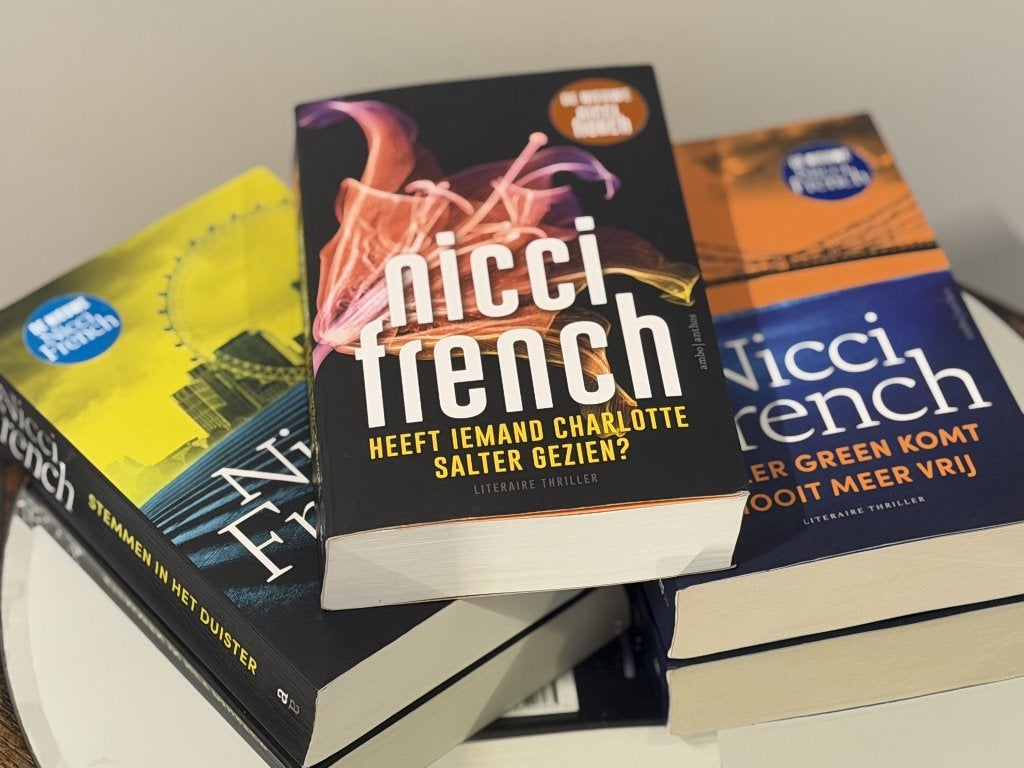 Nicci French - Maud O'Connor serie, Gelezen, Nicci French, Ophalen of Verzenden, Nederland