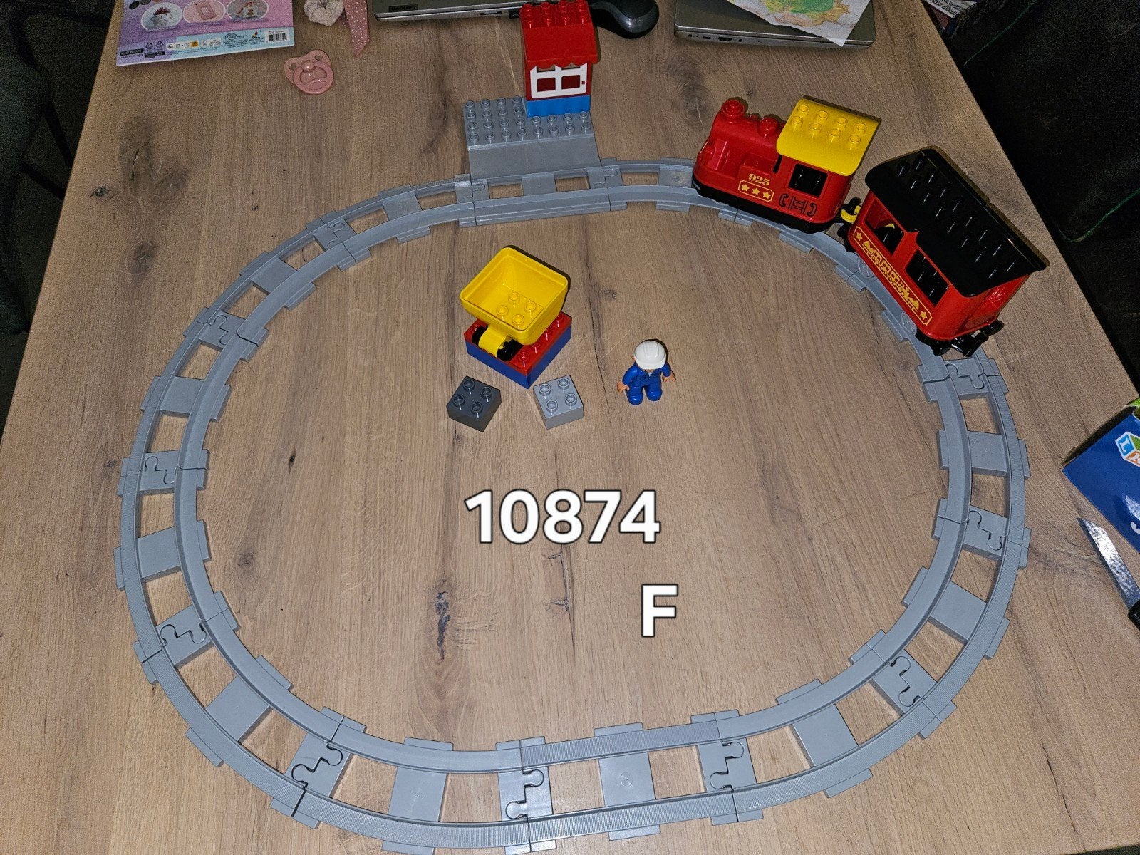 Duplo 10874 elektrische trein set, Kinderen en Baby's, Ophalen of Verzenden, Zo goed als nieuw, Duplo
