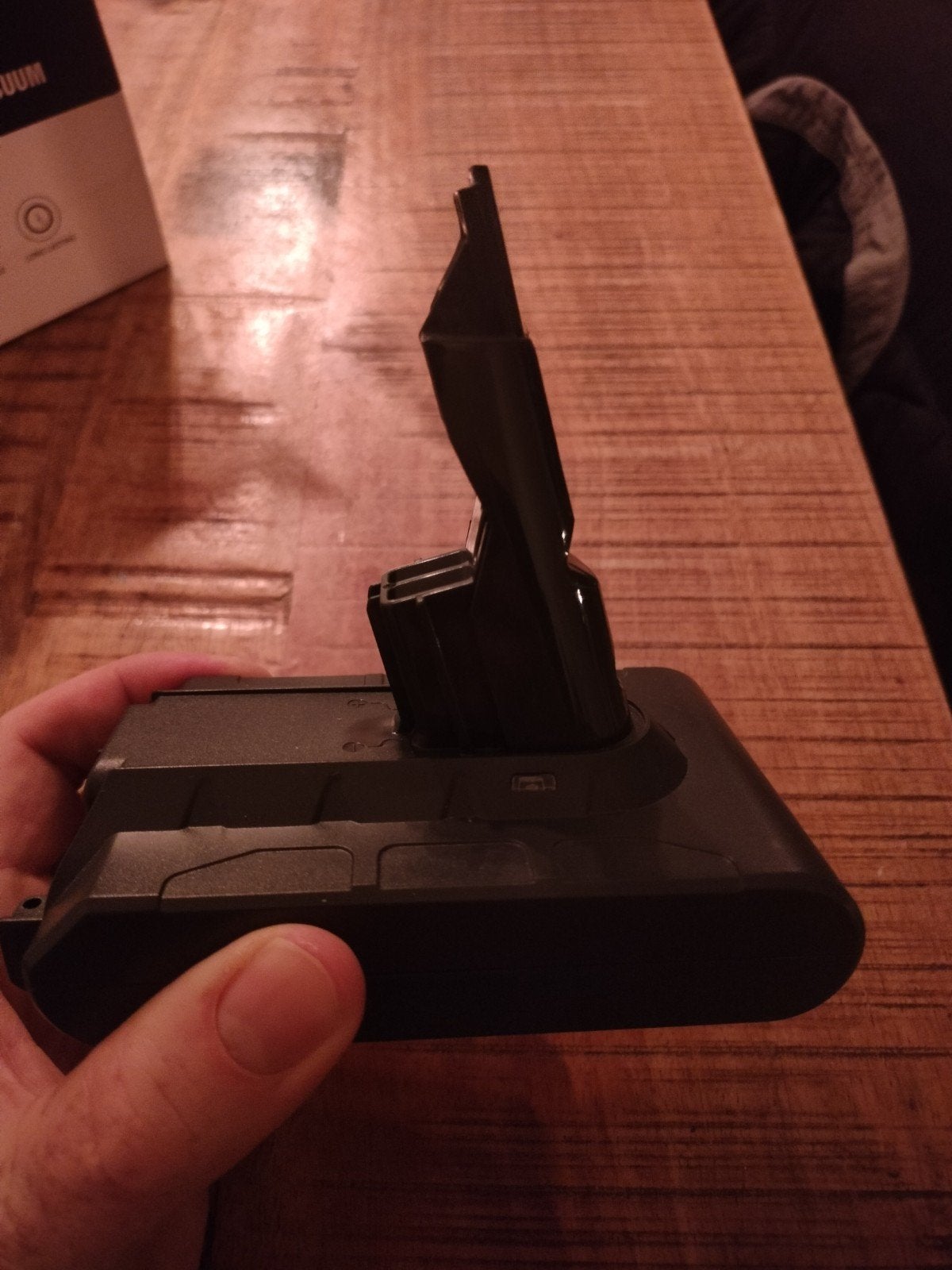Dyson-steelstofzuiger - lithium-ion accu V7, Ophalen of Verzenden, Nieuw, Steelstofzuiger, Overige merken