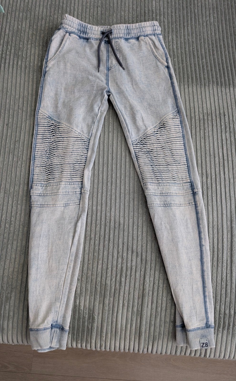 Z8 joggingbroek Dean blauw maat 134 in prima staat, Kinderen en Baby's, Kinderkleding | Maat 134, Broek, Gebruikt, Z8, Ophalen of Verzenden