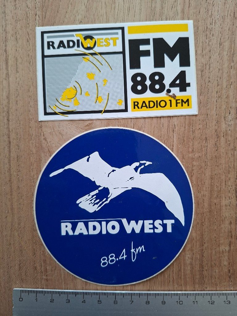 Stickers radio west, Ophalen of Verzenden, Zo goed als nieuw, Film, Tv of Omroep
