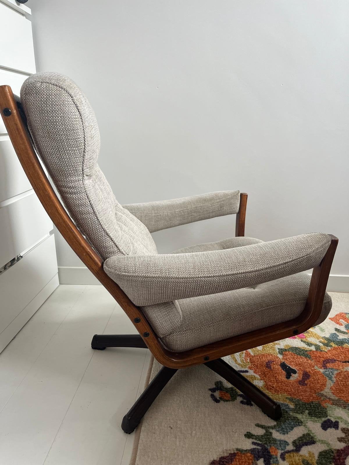 Draaistoel jaren 60/70, Huis en Inrichting, Fauteuils, Ophalen, Zo goed als nieuw, 50 tot 75 cm