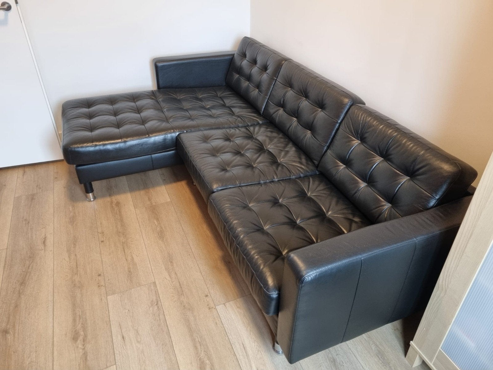 Zwarte leren bank IKEA goede staat!, Ophalen, Vierpersoons of meer, Leer