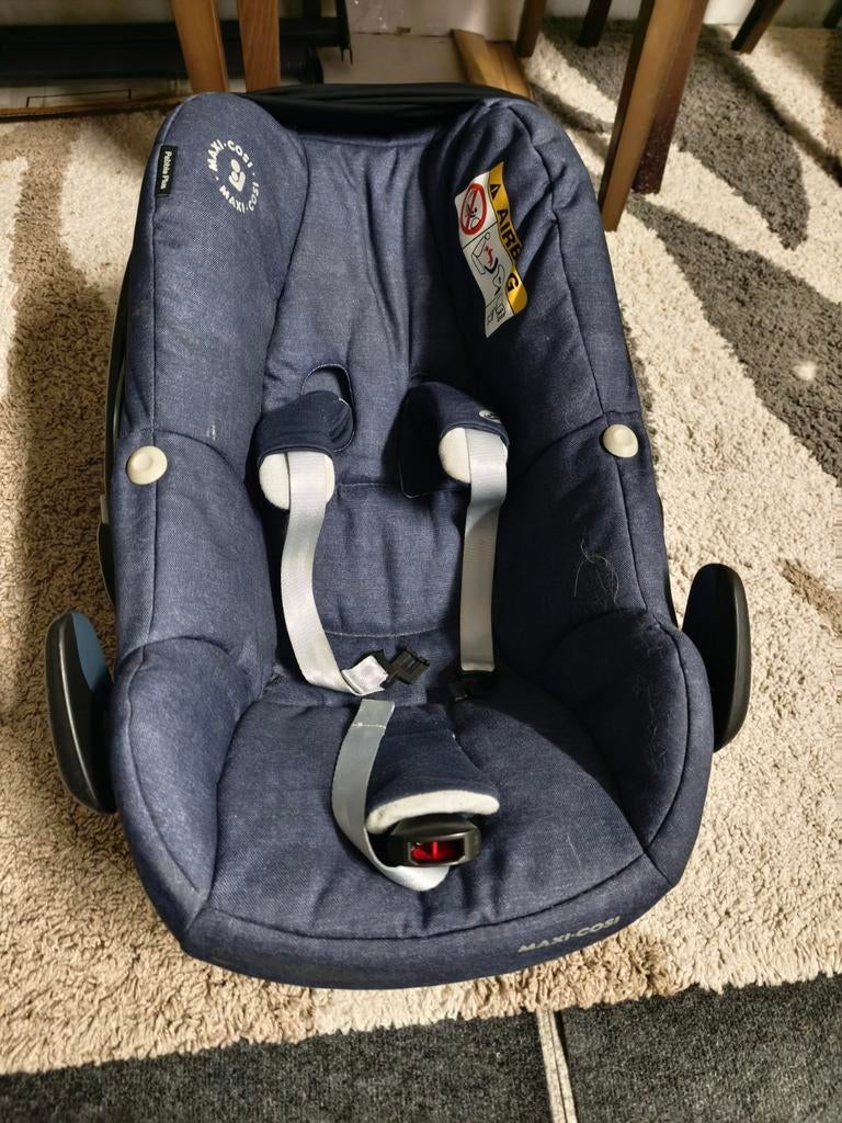 Maxi-Cosi Pebble Plus autostoel - Zo goed als nieuw, Ophalen, Autogordel of Isofix, Zijbescherming, Zo goed als nieuw