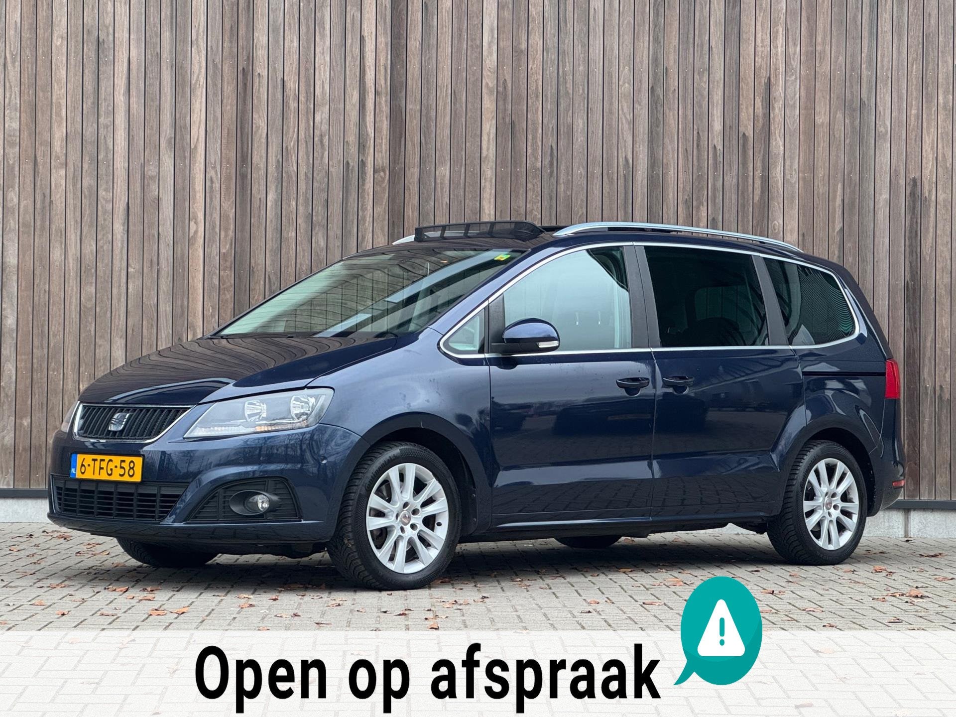 Seat Alhambra 1.4 TSI Businessline Executive 7p |Automaat|, Euro 5, Stof, Zwart, 4 cilinders