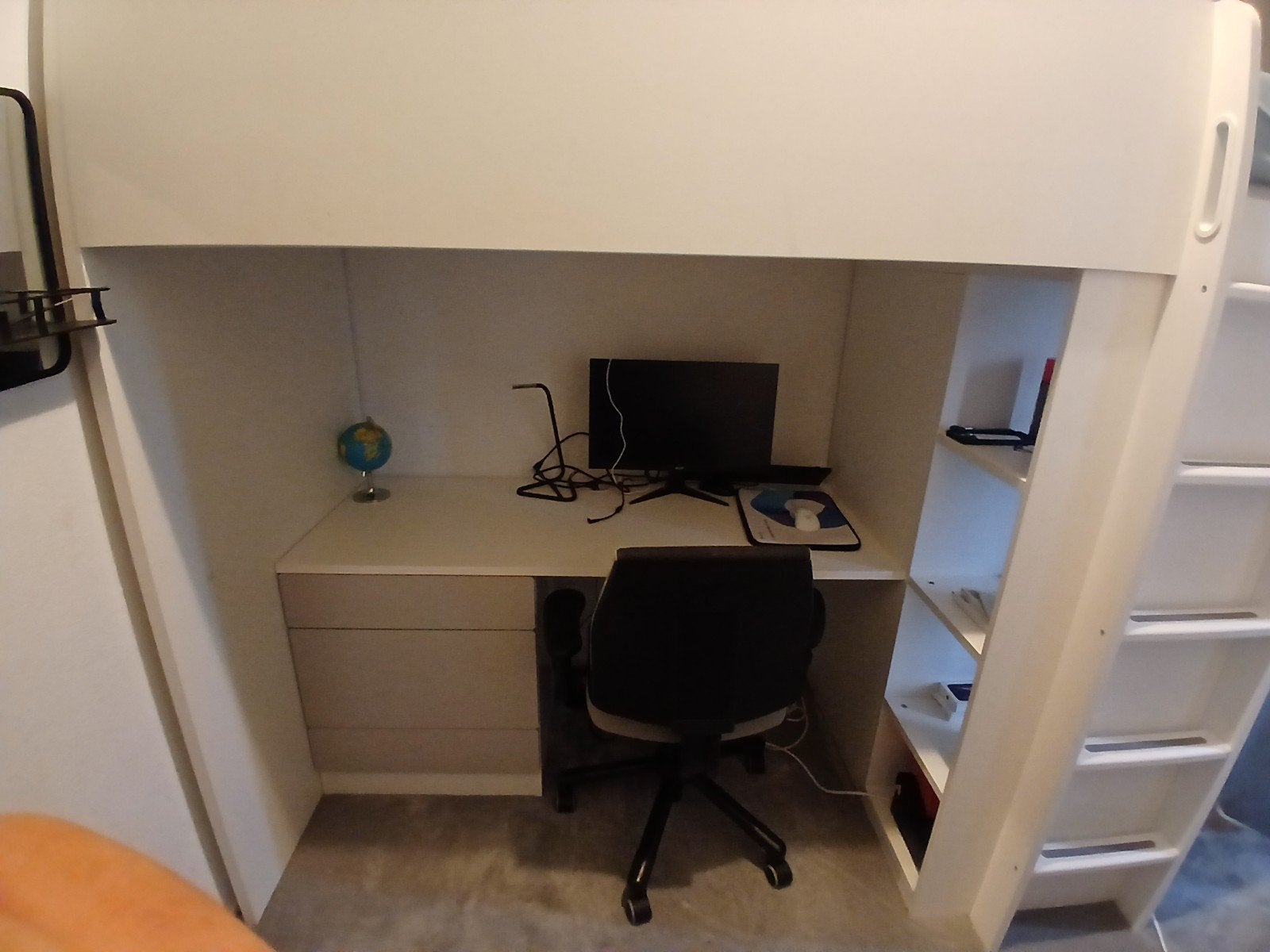 Hoogslaper met bureau, kast en planken - Wit, Ophalen, Eenpersoons, Zo goed als nieuw, 200 cm