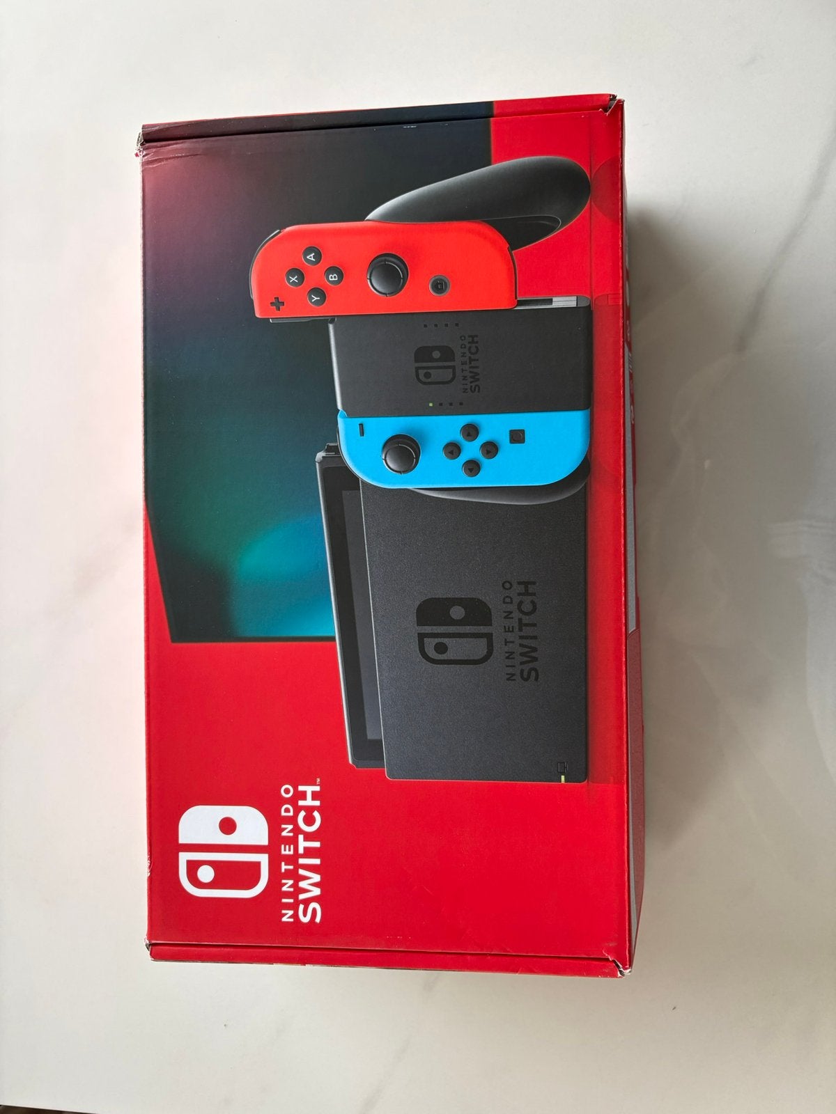 Nintendo Switch V2 (blauw en rood) - in orginele doos, Spelcomputers en Games, Spelcomputers | Nintendo Switch, Ophalen of Verzenden